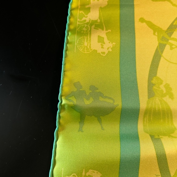 Hermes Jeux d’Ombres pochette scarf . NWOT . Box included - Picture 10 of 11